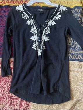 Black Embroidered V-Neck Tunic Top